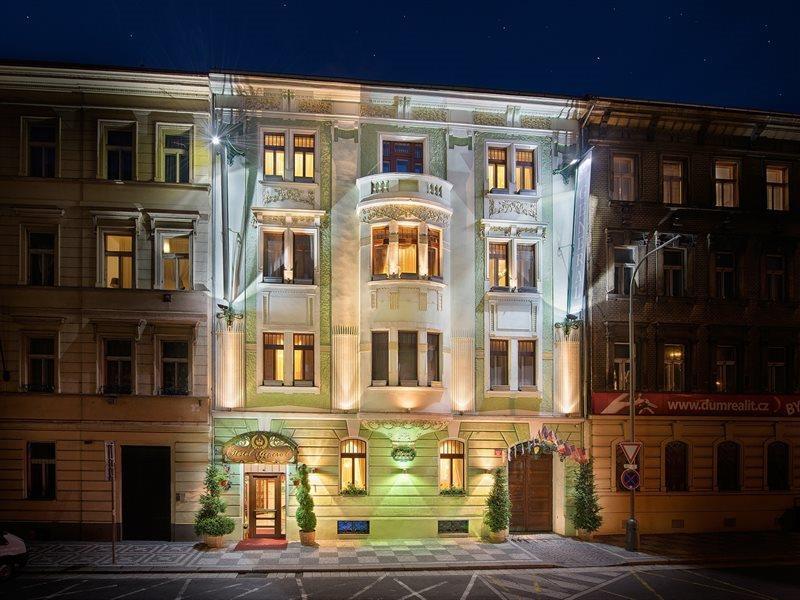 General Boutique & Wellness 5* Prague